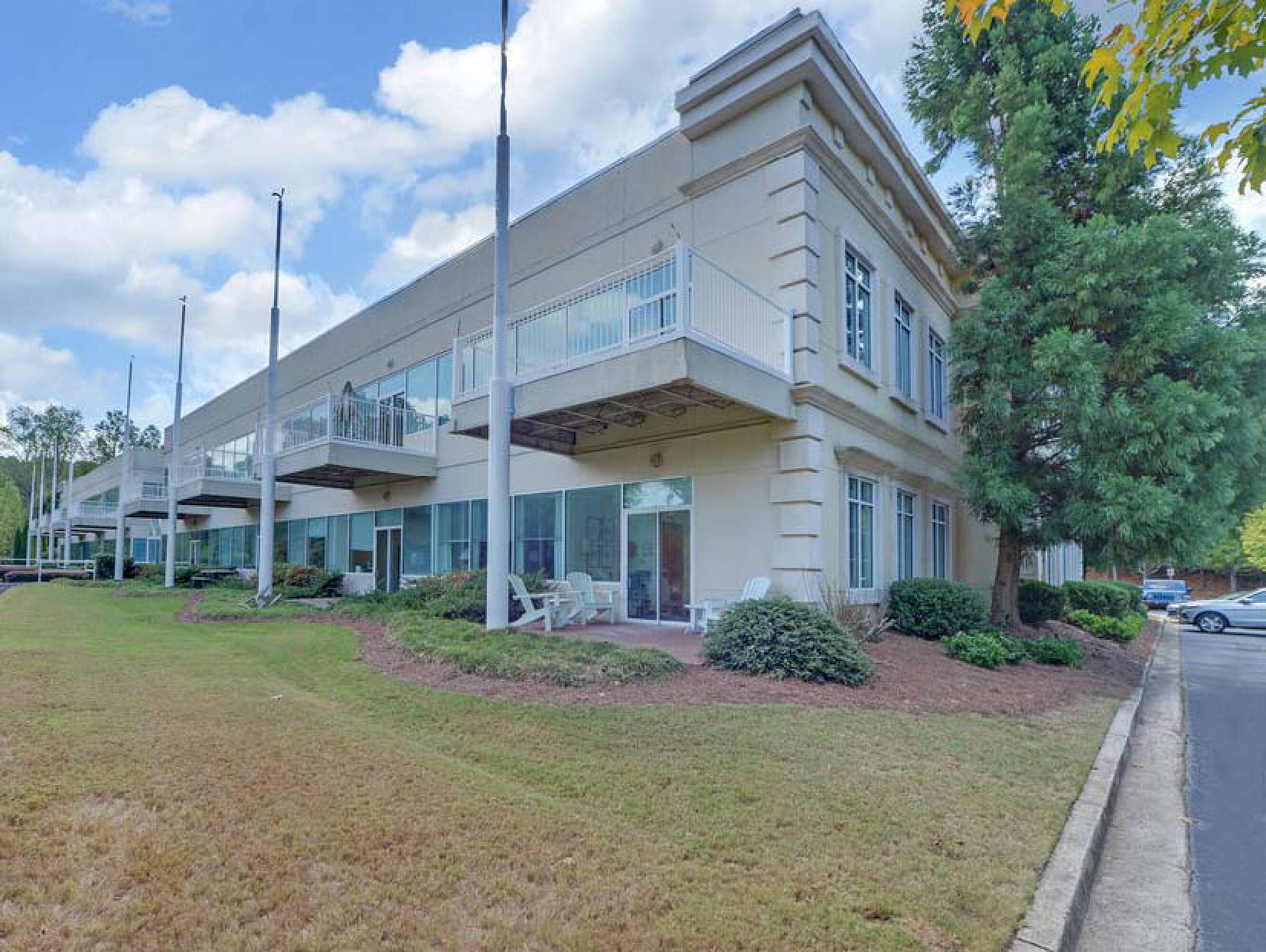 2565 Thompson Bridge Rd, Gainesville, GA 30501