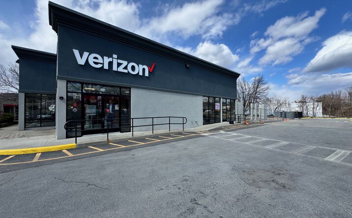 Pictures of Retail property located at US-44, Poughkeepsie, NY 12603 for lease - image #1