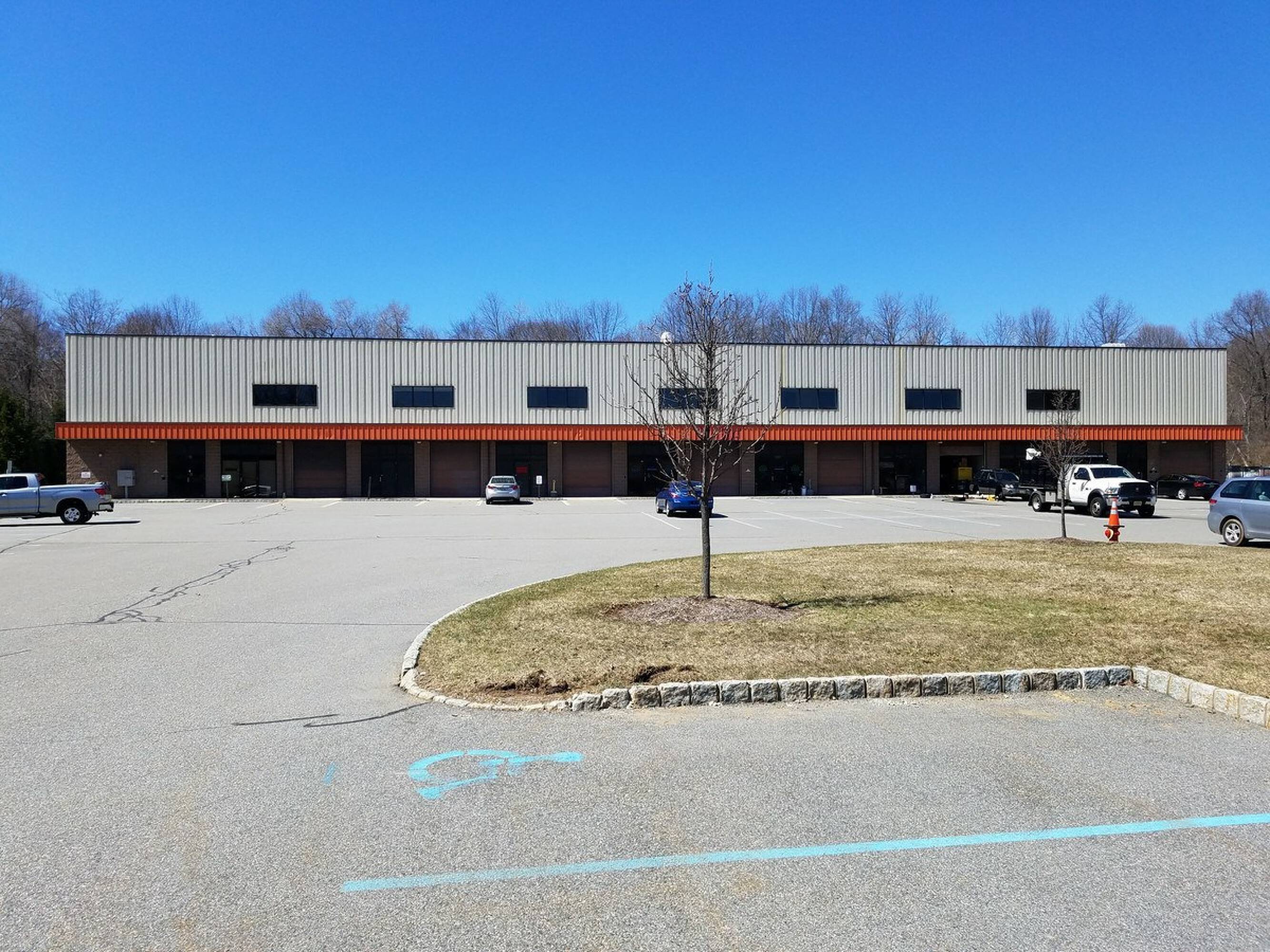 999 Willow Grove St, Hackettstown, NJ 07840