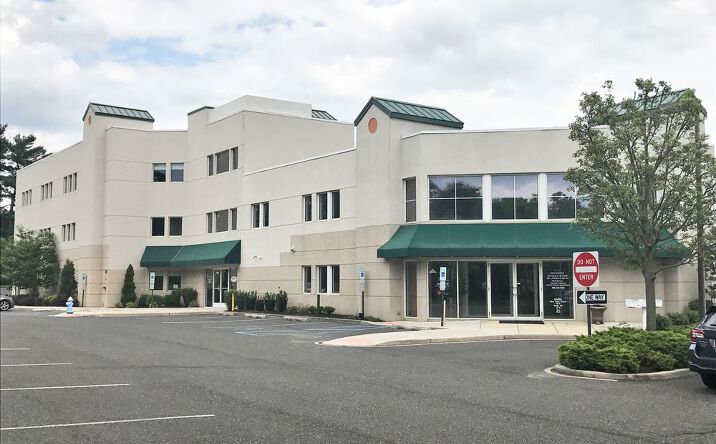 Pictures of Office property located at 3221-3223 Route 38, Mt Laurel Township, NJ 08054 for lease - image #1