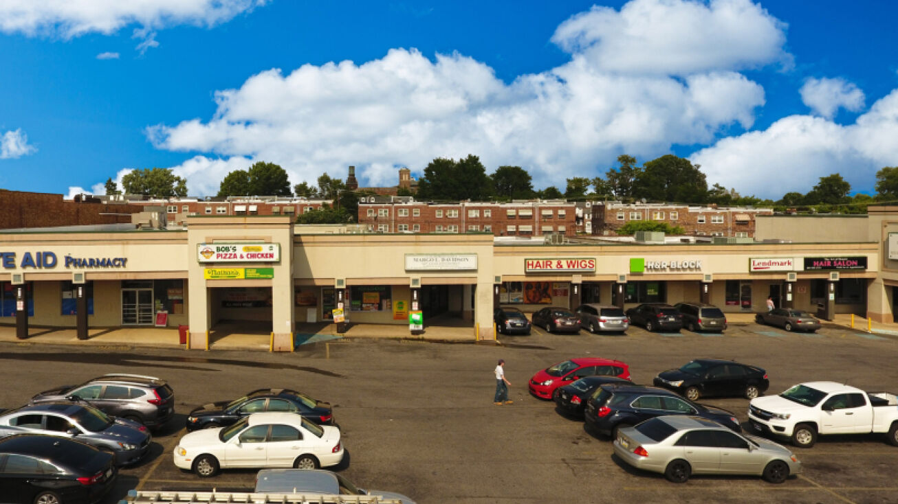 1500 Garrett Road, Upper Darby, PA 19082 Retail Space for Lease