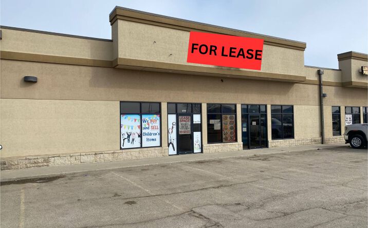 Pictures of Retail, Office, Restaurant property located at 2645 10th Ave SE, Watertown, SD 57201 for lease - image #1