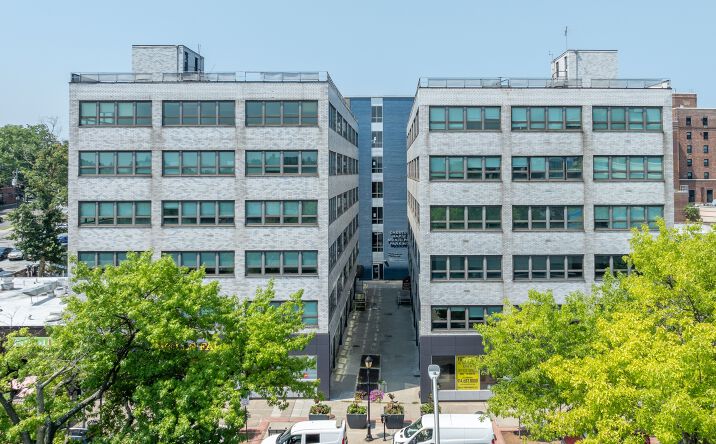 Pictures of Office property located at 202 Mamaroneck Ave, White Plains, NY 10601 for lease - image #1