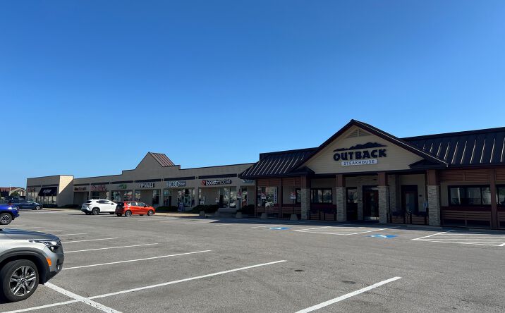 Pictures of Retail property located at 4920 Milan Rd, Sandusky, OH 44870 for lease - image #1