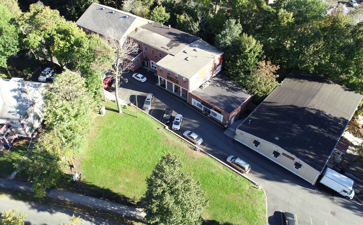 Pictures of Office property located at 95 Mill St, Springfield, MA 01108 for sales - image #1