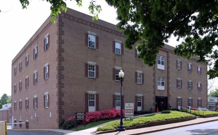 Pictures of Office property located at 50 W. Montgomery Ave., Rockville, MD 20850 for lease - image #1