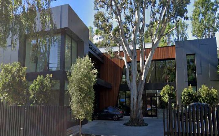 Pictures of Office property located at 3751 Cahuenga Boulevard West, Studio City, CA 91604 for lease - image #1