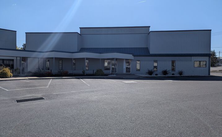 Pictures of Retail, Office property located at 89-95 S West End Blvd, Quakertown, PA 18951 for lease - image \#1