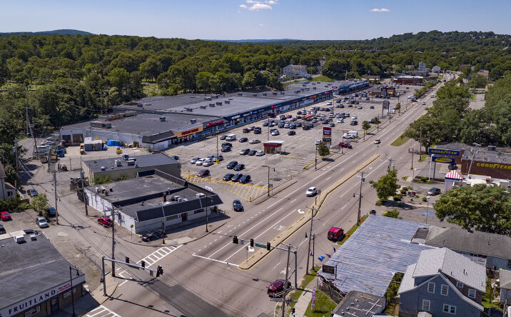 Pictures of Retail property located at 674 American Legion Hwy, Boston, MA 02131 for lease - image #1