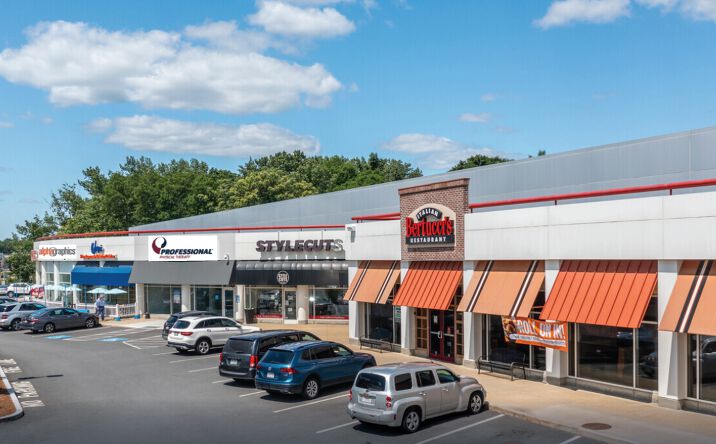 Pictures of Retail property located at 475 Winter St, Waltham, MA 02451 for sales - image #1