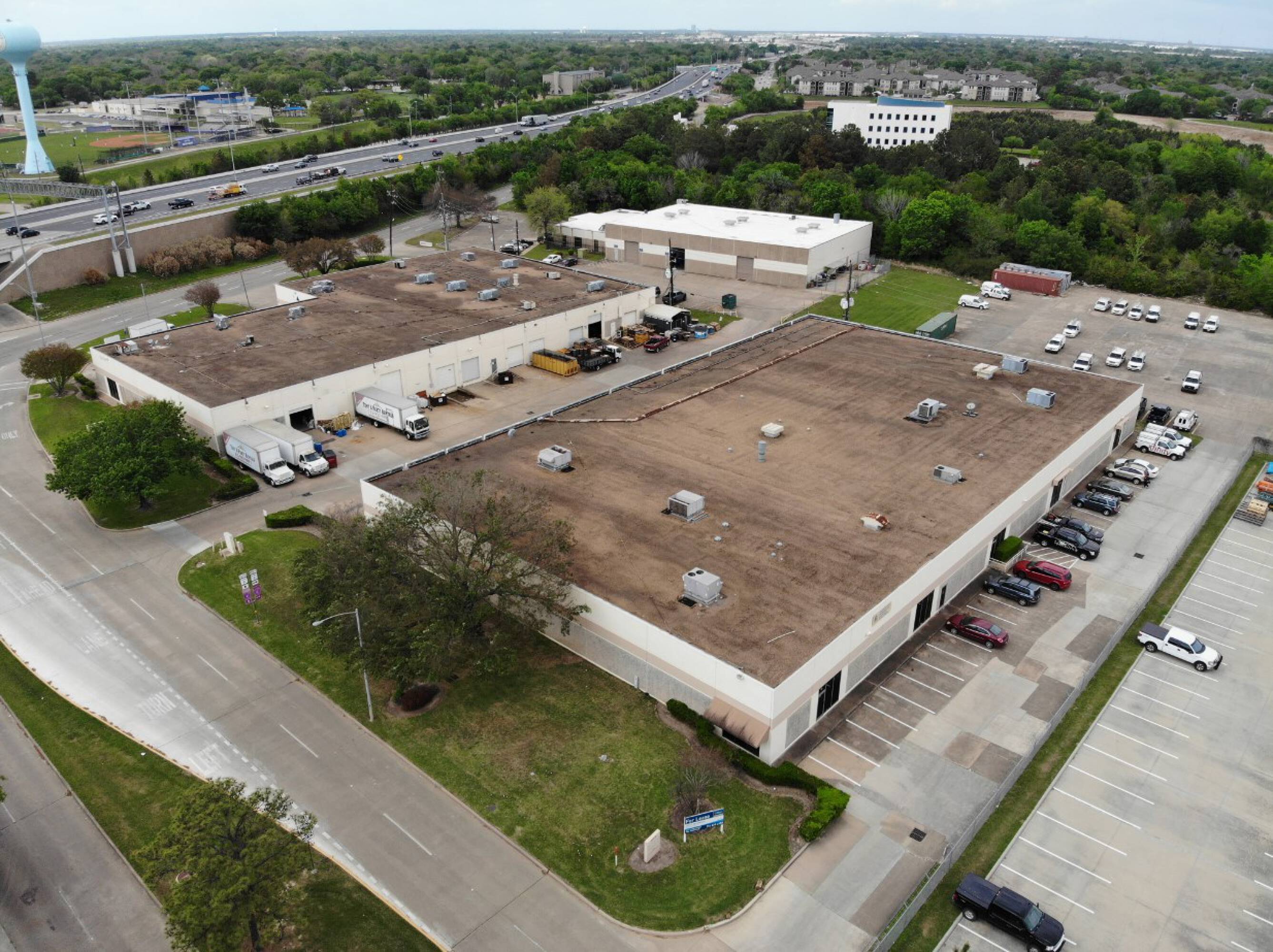 Brookhollow West Service Center - Lease