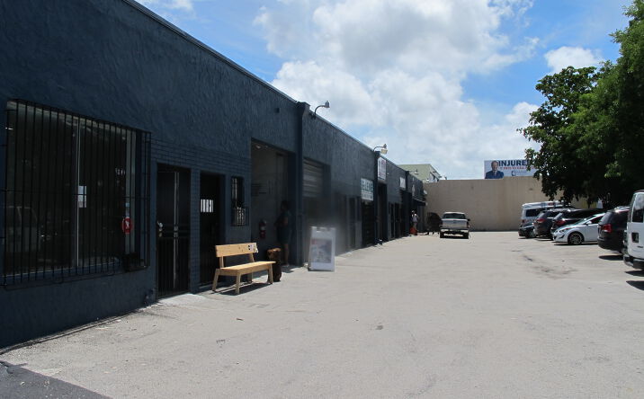 Pictures of Industrial property located at 1600 NW 20th St, Miami, FL 33142 for lease - image #1