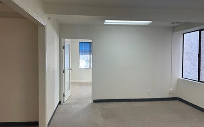 Pictures of Retail, Office property located at 2116 Wilshire Boulevard, Santa Monica, CA 90403 for lease - image #1