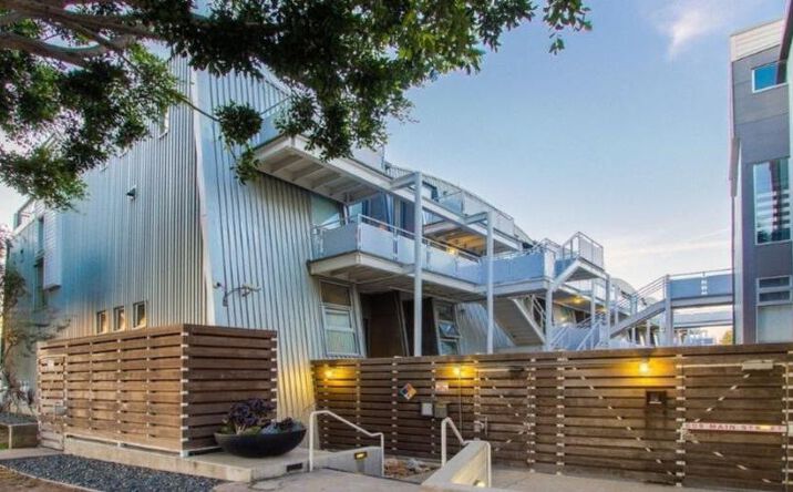Pictures of Office property located at 615 Hampton Drive, Venice, CA 90291 for lease - image #1