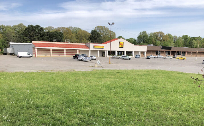 Pictures of Retail property located at 5024 S. 1st Street, Milan, TN 38358 for lease - image #1