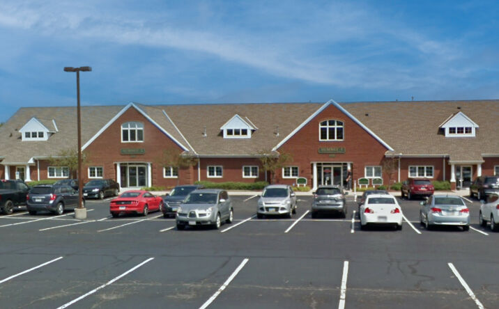 Pictures of Office property located at Park Square Dr, Lorain, OH 44053 for lease - image #1