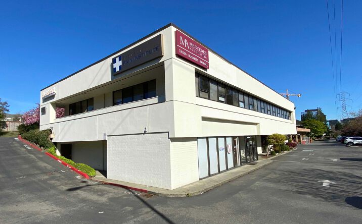 Pictures of Office property located at 12360 NE 8th St, Bellevue, WA 98005 for sales - image #1