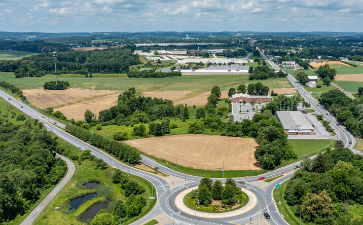 Pictures of Retail, Industrial property located at Rt 30 and Main Street, Hampstead, MD 21074 for lease - image #1