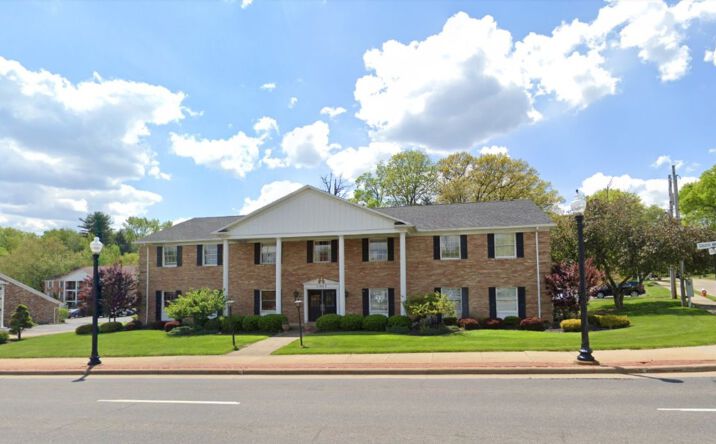 Pictures of Office property located at 1001 S Main St, North Canton, OH 44720 for lease - image #1