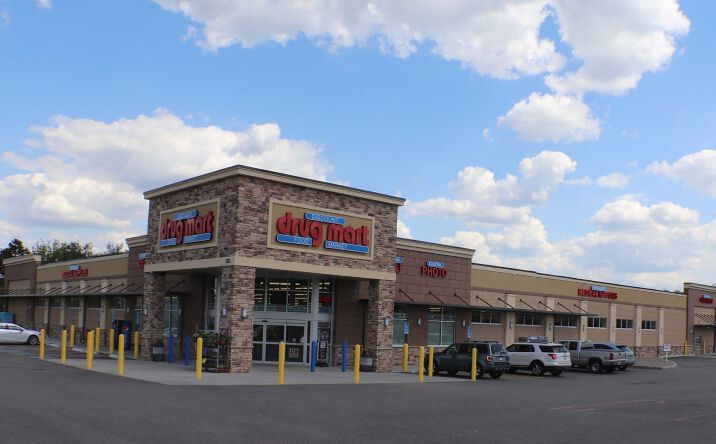 Pictures of Retail property located at 2636 - 2714 Easton St NE, Canton, OH 44721 for lease - image #1