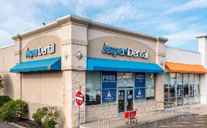Pictures of Retail property located at 650 Main Ave, Norwalk, CT 06851 for lease - image #1
