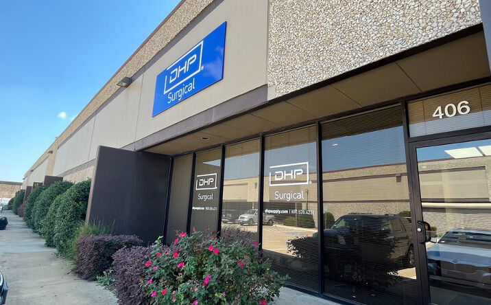 Pictures of Office, Industrial property located at 400-420 W Mockingbird Ln, Dallas, TX 75247 for lease - image #1