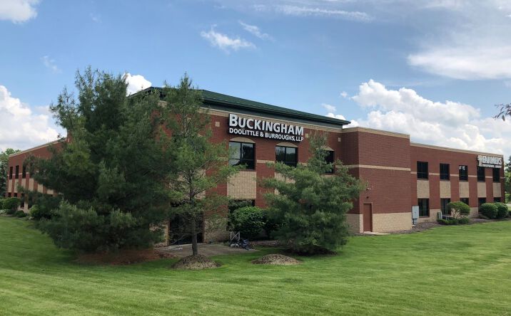 Pictures of Office property located at 4518 Fulton Dr NW, Canton, OH 44718 for lease - image #1