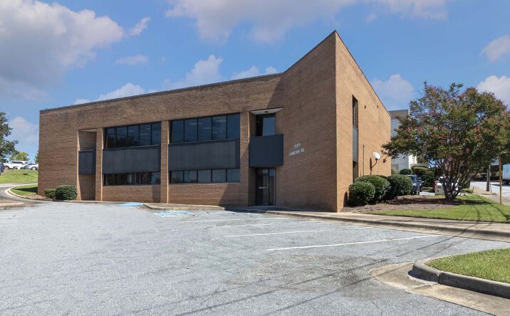 Pictures of Office property located at 615 19th St, Columbus, GA 31901 for lease - image #1