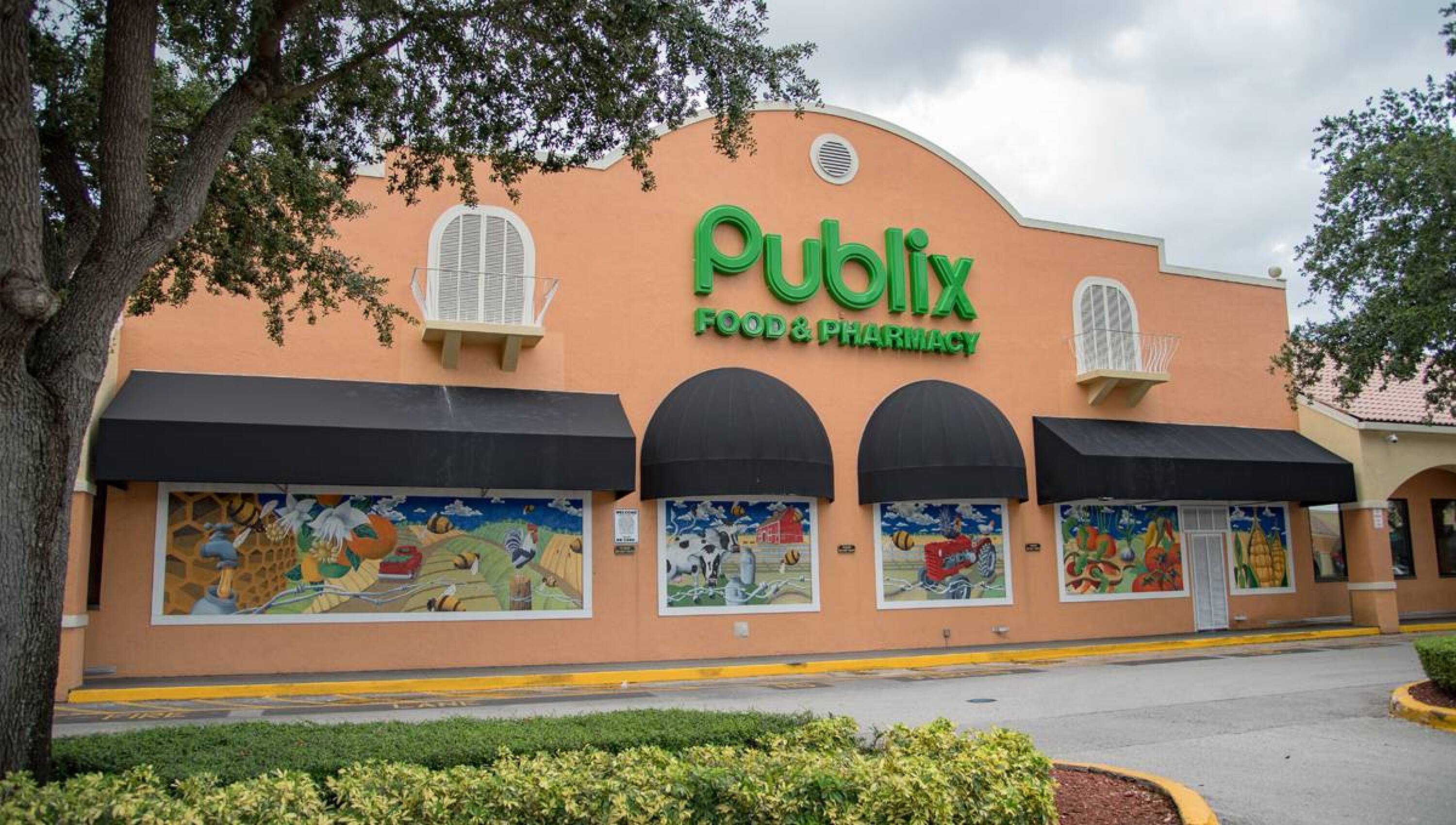 10201 Hammocks Blvd, Miami, FL 33196