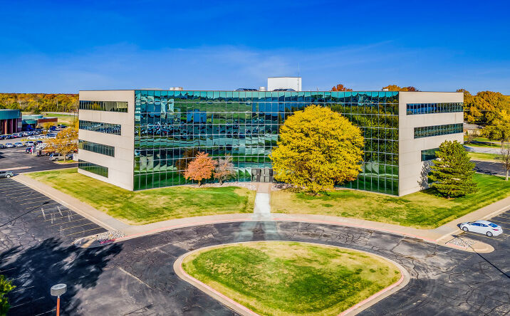 Pictures of Office property located at 101 S. Webb Road, Wichita, KS 67206 for lease - image #1