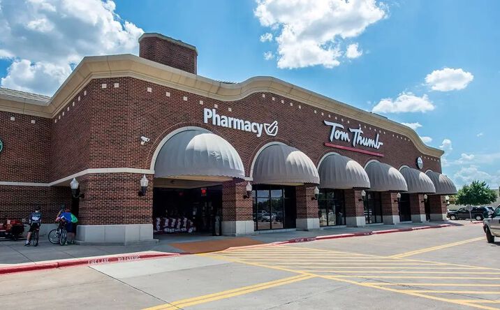 Pictures of Retail property located at 101 Town Center Ln, Keller, TX 76248 for lease - image #1