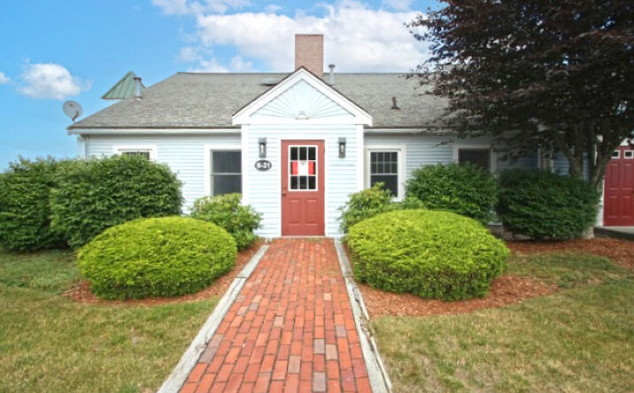 Pictures of Office property located at 681 Falmouth Rd, Mashpee, MA 02649 for lease - image #1
