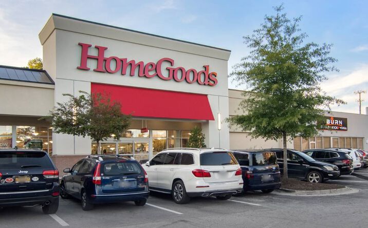 Pictures of Retail property located at 3714 Roswell Road, Atlanta, GA 30342 for lease - image #1
