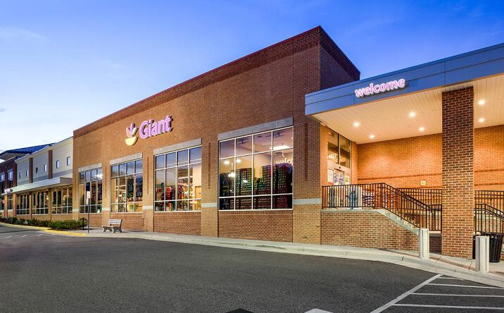 Pictures of Retail property located at 8970 Burke Lake Road, Springfield, VA 22151 for lease - image #1