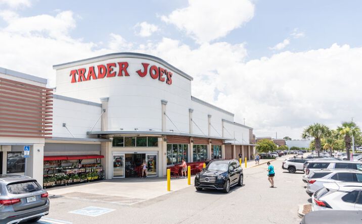 Pictures of Retail property located at 3740-4194 South Third Street, Jacksonville Beach, FL 32250 for lease - image #1