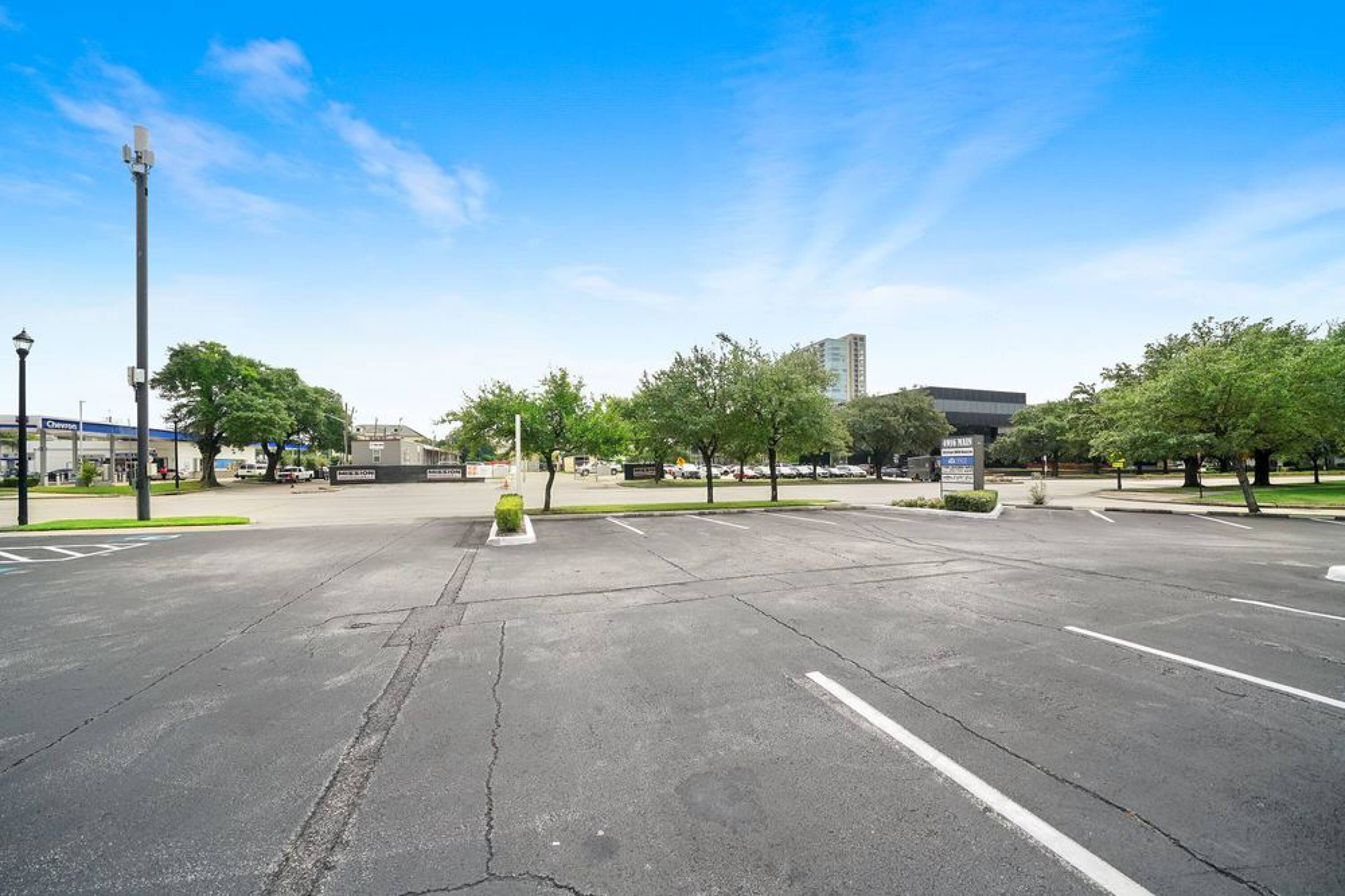 Museum Plaza