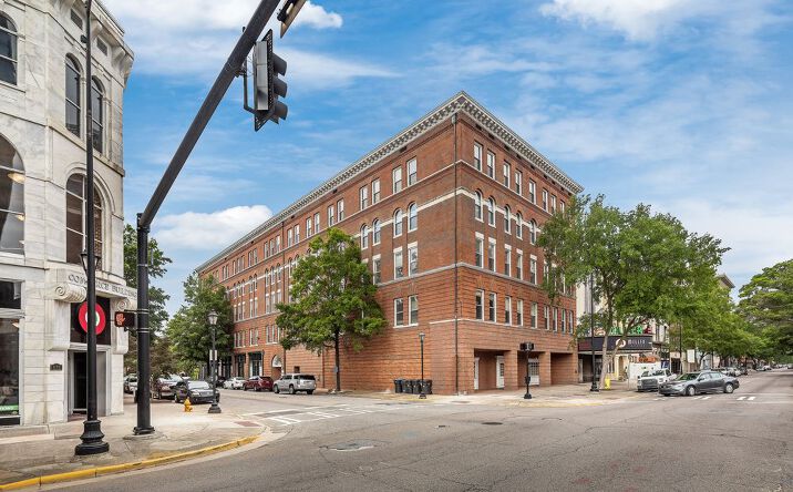 Pictures of Office property located at 702 Broad Street, Augusta, GA 30901 for lease - image #1