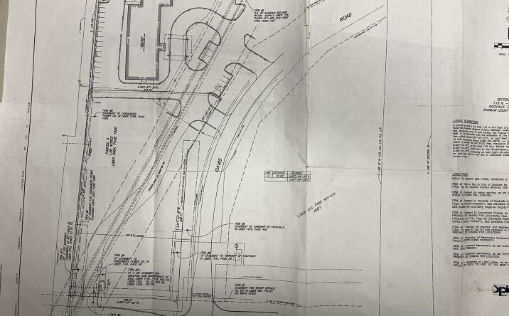 Pictures of Land property located at 2236 Tittabawassee Rd, Saginaw, MI 48604 for lease - image #1