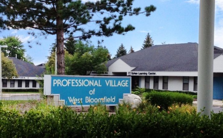 Pictures of Office property located at 5793-5839 W Maple Road, West Bloomfield Township, MI 48322 for lease - image #1