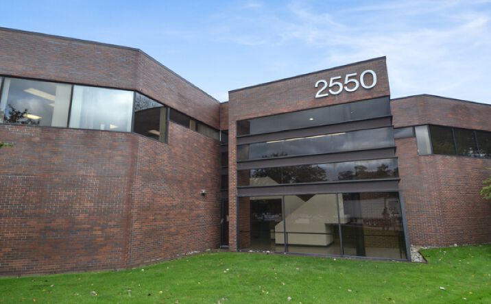 Pictures of Office property located at 2550 S Telegraph Rd, Bloomfield Twp, MI 48302 for lease - image #1