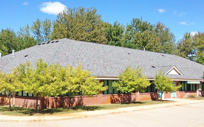 Pictures of Office property located at 55 N Pond Drive, Walled Lake, MI 48390 for lease - image #1