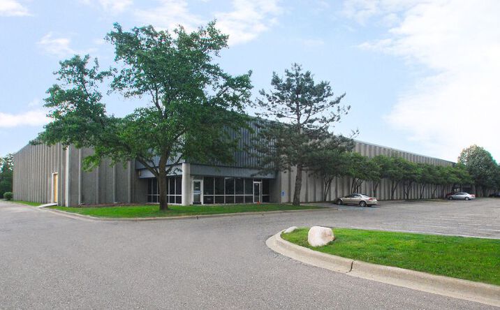 Pictures of Industrial property located at 13115-13131 Waco Court, Livonia, MI 48150 for lease - image #1