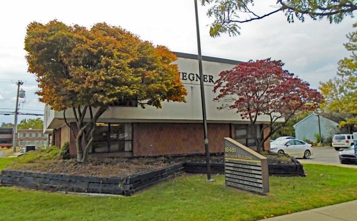 Pictures of Office property located at 18481 W 10 Mile Road, Southfield, MI 48076 for lease - image #1