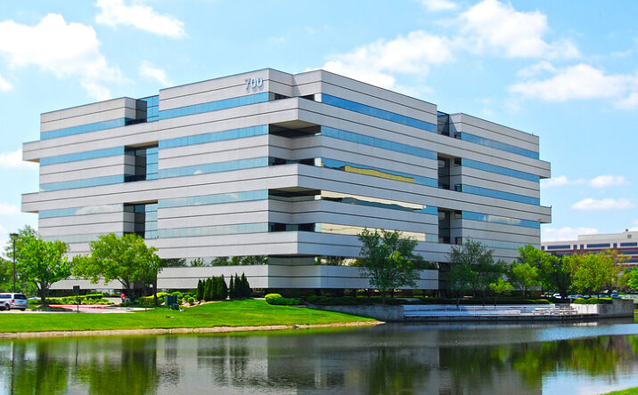 Pictures of Office property located at North Troy Corporate Park, Troy, MI 48098 for lease - image #1