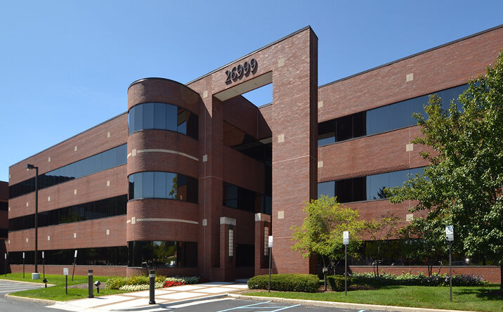 Pictures of Office property located at 26777-26999 Central Park Boulevard, Southfield, MI 48076 for lease - image #1