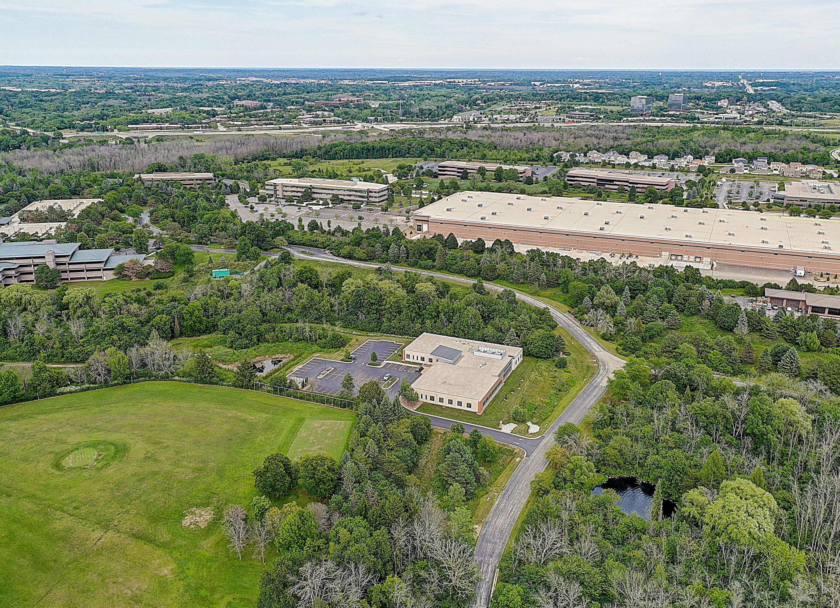 111 Heritage Reserve & N72 W13272 Appleton Ave, Menomonee Falls, WI