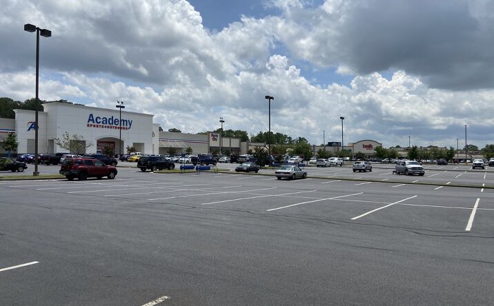 Pictures of Retail property located at 407 E Main St, Cartersville, GA 30121 for lease - image #1