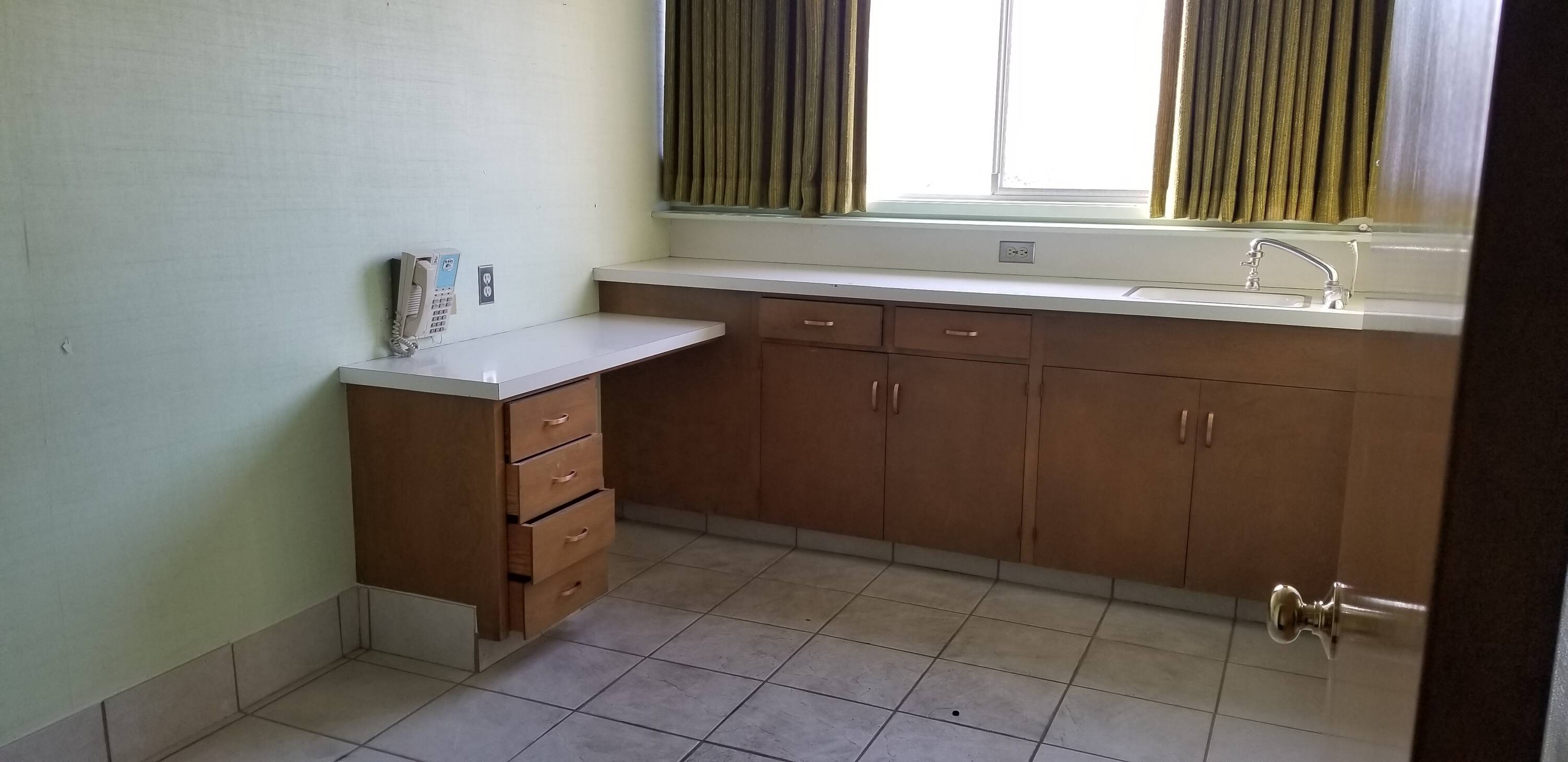 21297 Foothill Blvd., Suite 101, Hayward, CA 94541