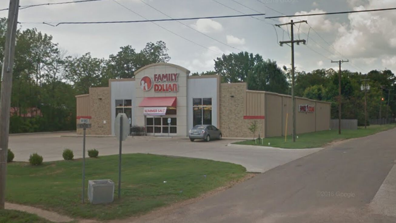 145 N School St, Bearden, AR 71720 Retail Space for Lease Family Dollar