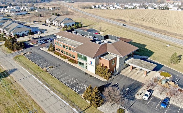 Pictures of Office property located at W1046 Marietta Ave, Ixonia, WI 53036 for lease - image #1
